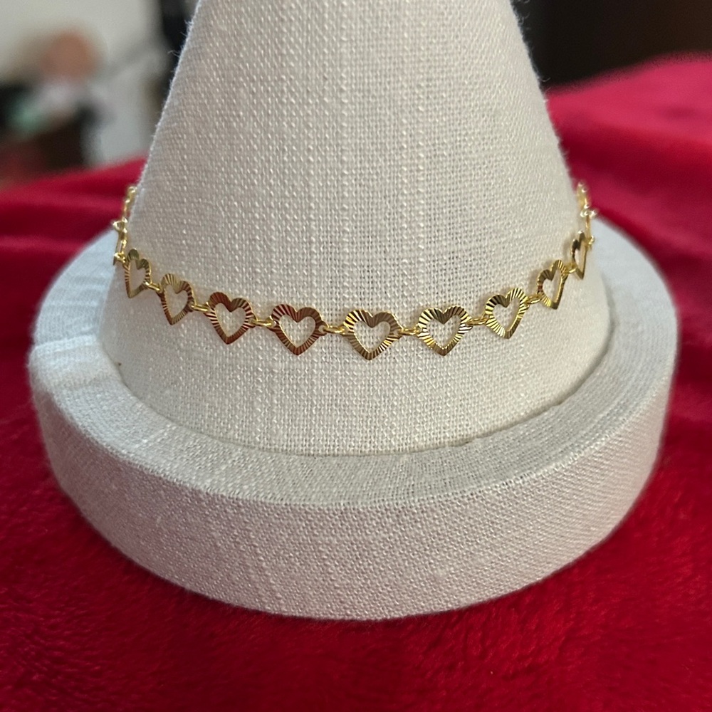 Gold Heart Link Bracelet‎